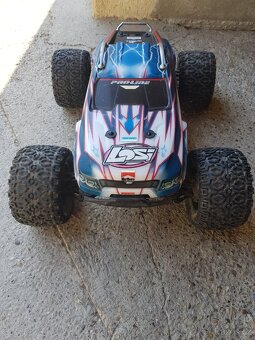 Redcat tr  m8 special - 8