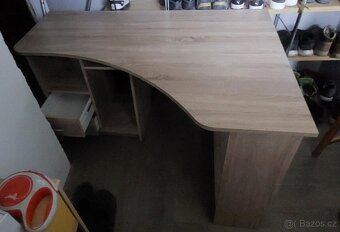Dětský psací stůl - 8
