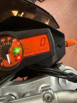 Ktm Duke 690 - 8