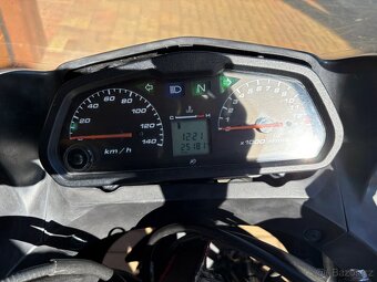 Honda Varadero 125 - 8