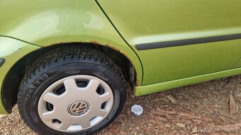 Vw Polo 2001 195000 benzín 1,0 - 8