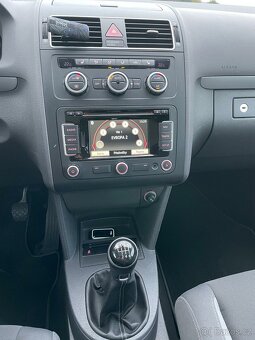 Touran 2.0 TDI LIFE - 8
