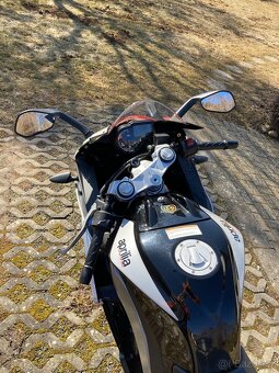 Aprilia RS4 125 - 8