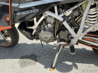 Ktm 950 sm - 8