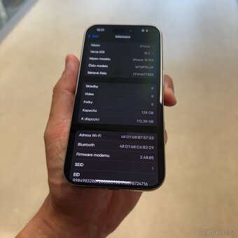 iPhone 15 Pro 128GB natural, 100% baterie, bez škrábance - 8