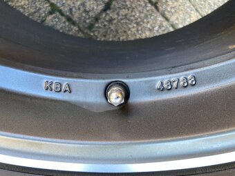 ALU disky 19´´ rozteč 5x112mm pro pneu 225/45 R19 - 8