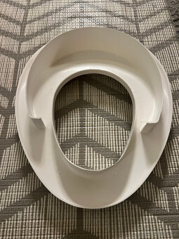 2xdětské WC prkénko, nočník a stupátko ikea - 8