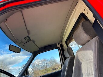 Volkswagen Transporter T4 2.5i synchro Long - 8