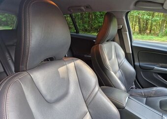 Volvo V60 D4 4AWD Drive-E Summum 4x4 - 8