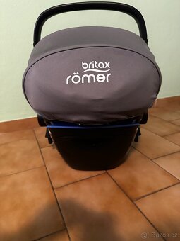 Autosedačka Britax Romer Baby-Safe 2 i-Size - vajíčko - 8