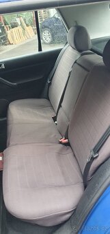 VW Golf 4 1.4 - 8