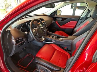 Jaguar F-Pace R-dynamic - 8