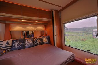 Poctivý Německý karavan - 8