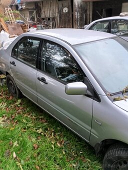 Mitsubishi Lancer - 8