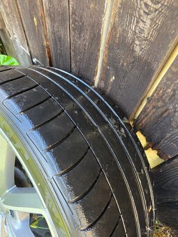 Audi OEM R20 8.5Jx20 ET36 - Flower Petal - 8