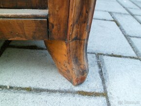 STAROŽITNÝ SKLENÍK - 8