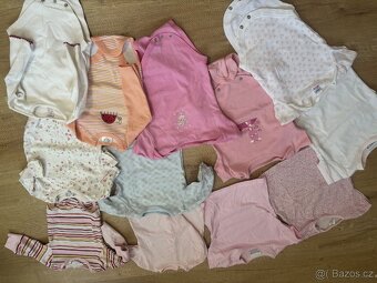 Velký balík 116ks kojeneckého oblečení na holčičku vel.50-86 - 8