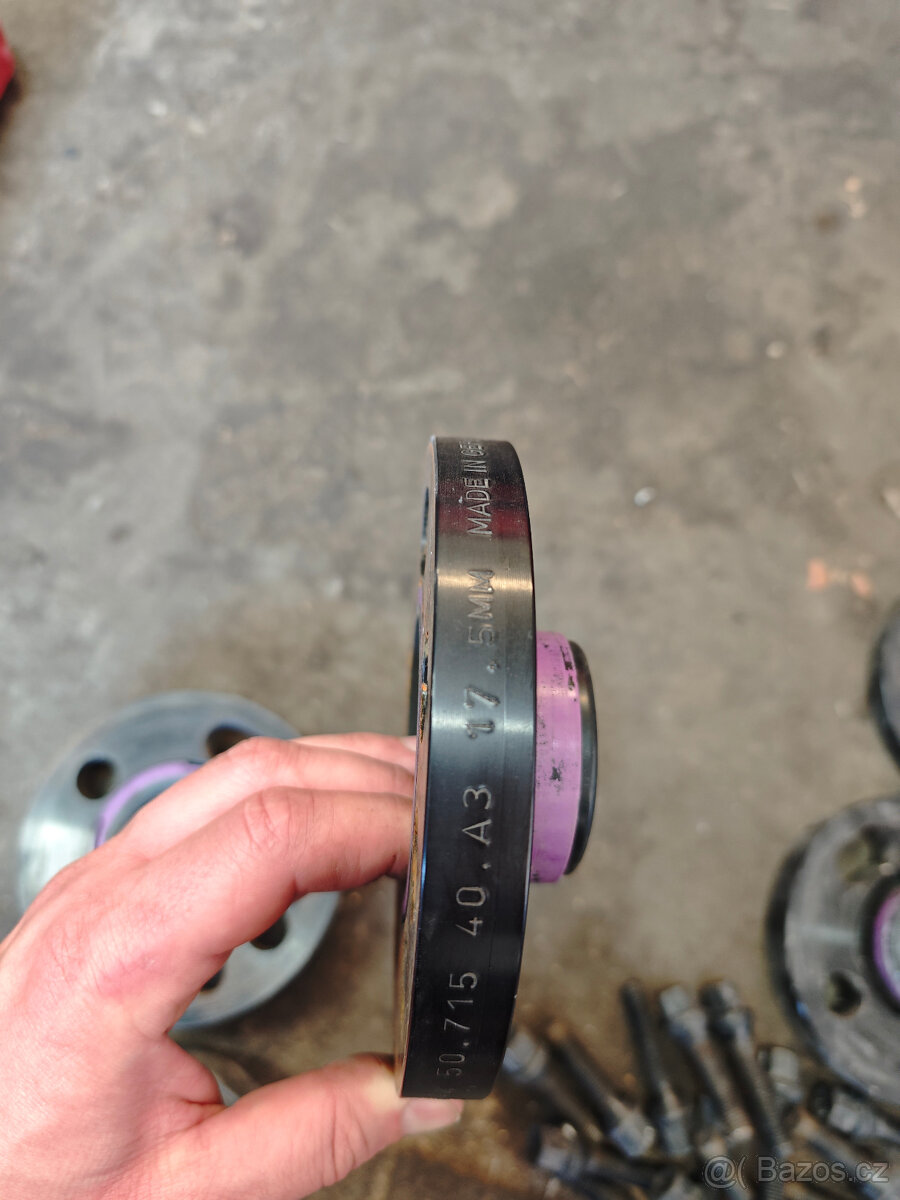 Podložky ST Suspension od 4x98 do 6x132mm. 2x25mm a 17,5mm - 9