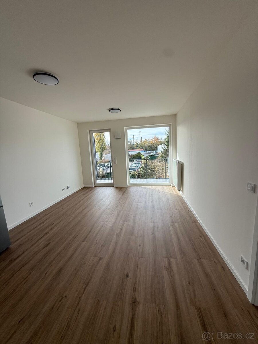 PRONÁJEM BYTU KLADNO - 9