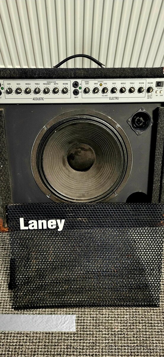 LANEY EA65 elektro-akustické kombo - 9