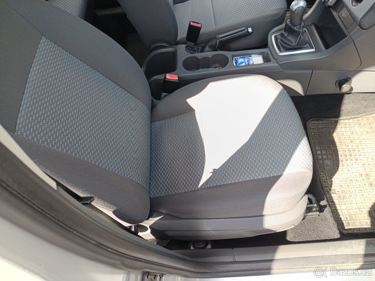 Focus Hatchback, MK2, benzin 1,6i , 16V, 74kW, r.v.11/2006 - 9