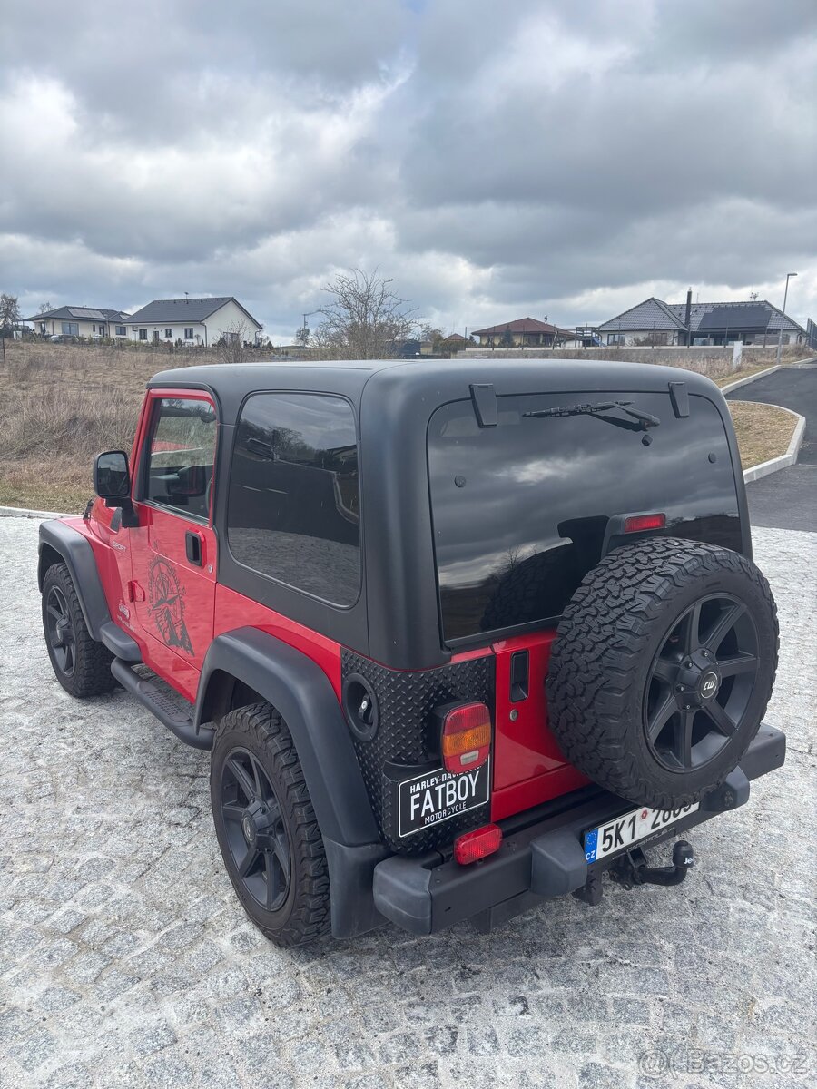 Jeep Wrangler 4x4 4.0TJ Hardtop - 9