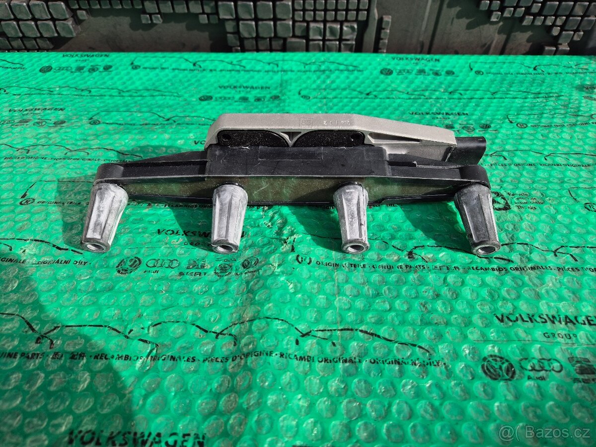 Škoda Octavia, zapalovací modul 047905104B, 047905104A - 9