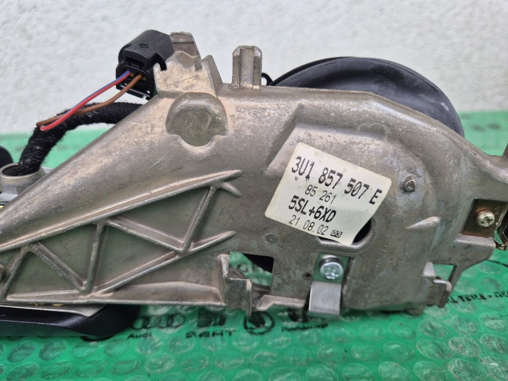 Škoda Superb I pouzdro levého vnějšího zpětného zrcátka - 9