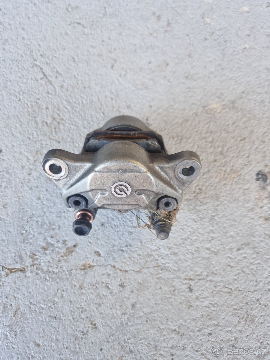 čerpadlo brzda zadní brzdové třmeny Ducati 1098 1198 848 - 9