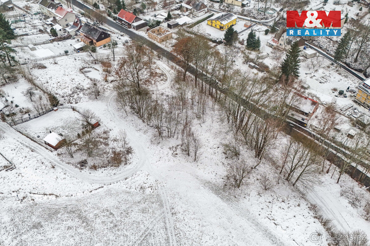 Prodej pozemku k bydlení, 1374 m², Luby, ul. Masarykova - 9