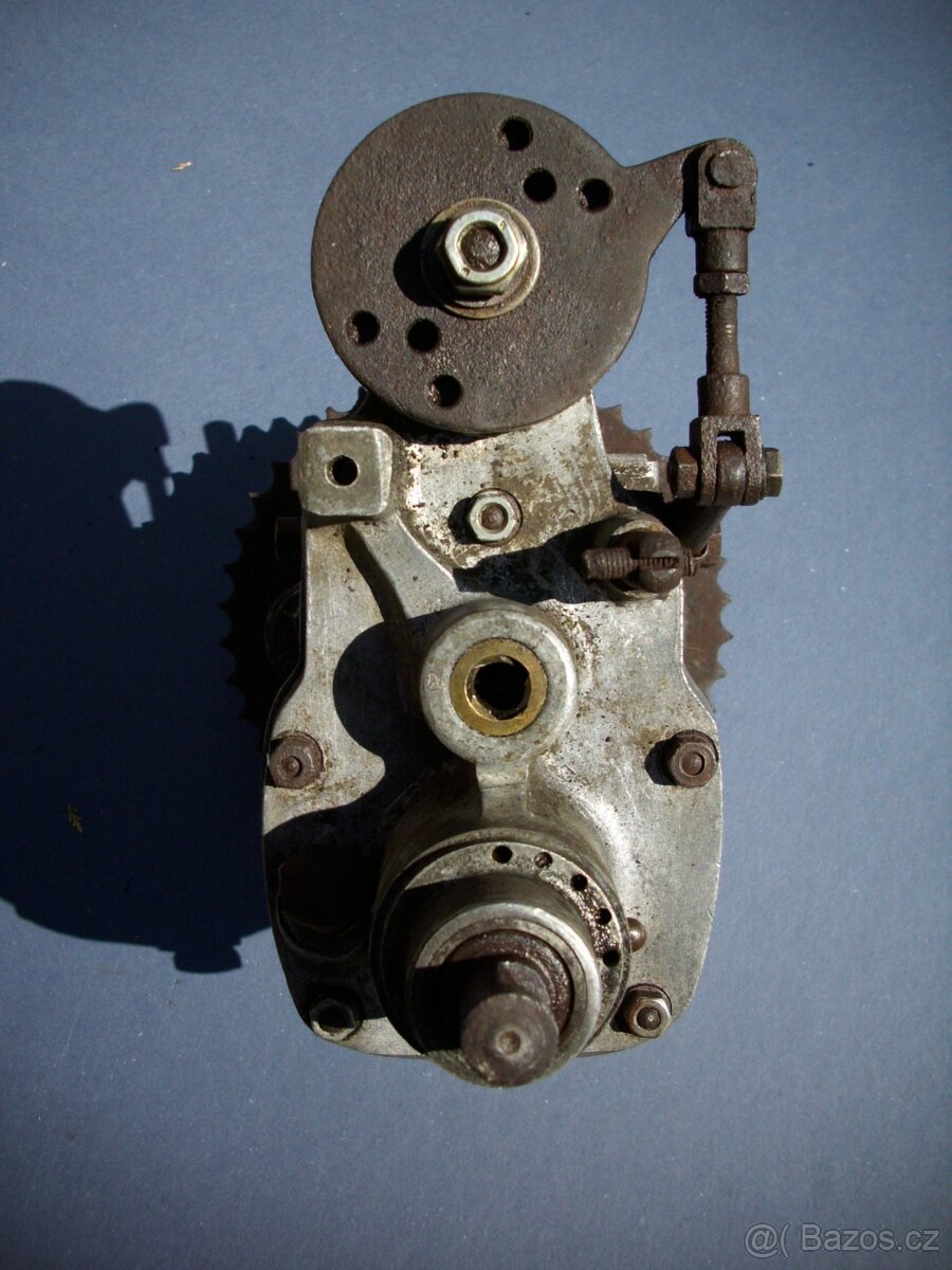 Převodovka Sturmey Archer - 9