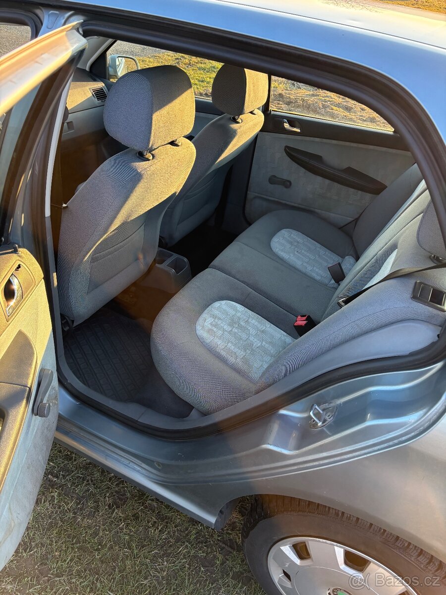 Škoda Fabia I, 1,4 MPI - 9