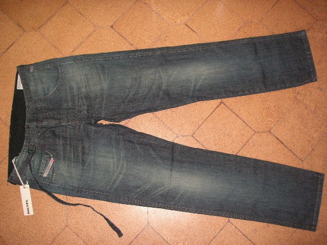 džíny DIESEL - nové - 9