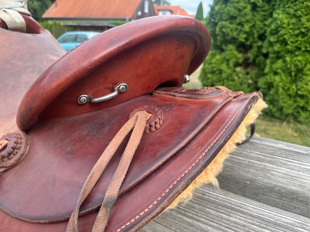 Westernové sedlo WADE - - 9