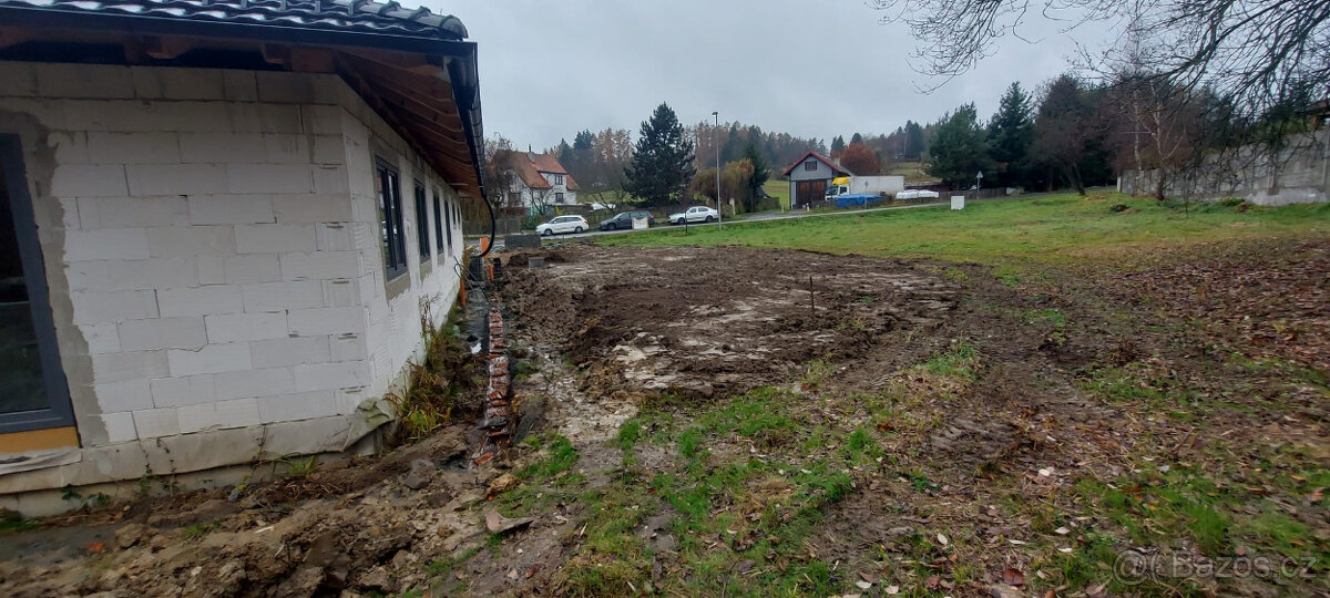 Prodej stavebního pozemku 1322 m² v obci Třemblat - 9
