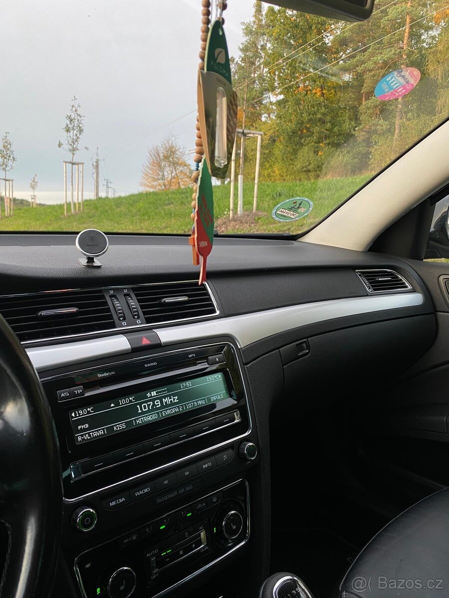 Škoda Superb combi - 9