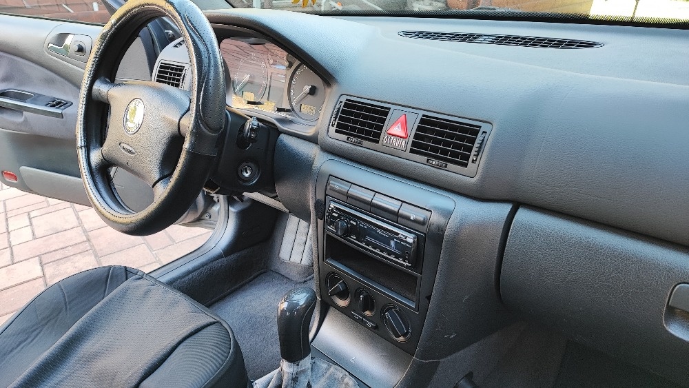Škoda Octavia 1.9 TDi, 66 kW - 9