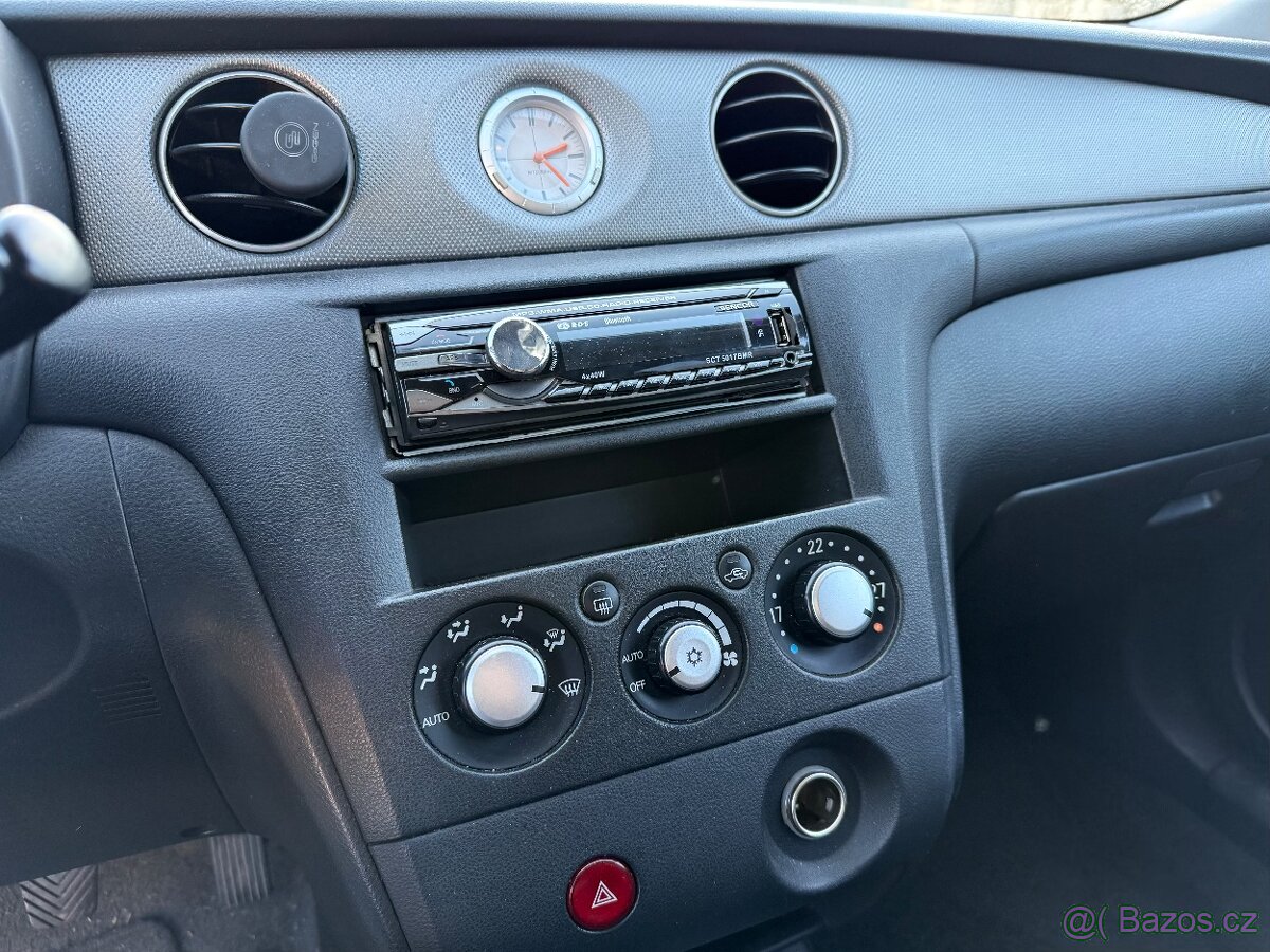 Mitsubishi Outlander 2.0i 100kw LPG RV 2008 - 9