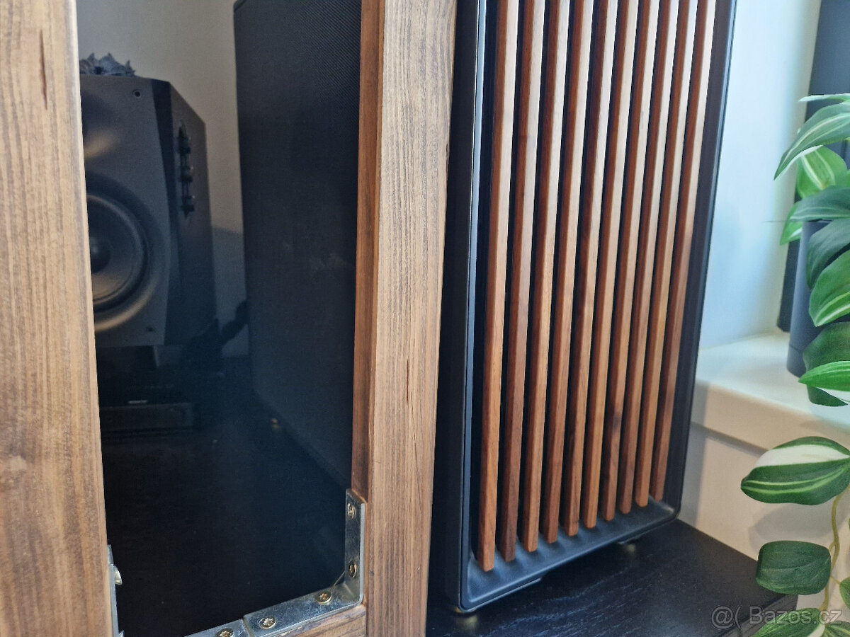 Stolička pod PC Case - ruční výroba - 9