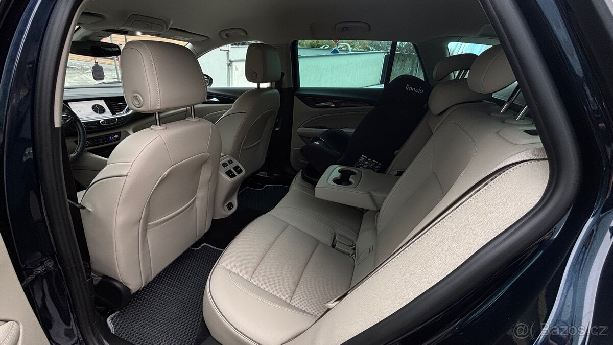 Opel Insignia - 9