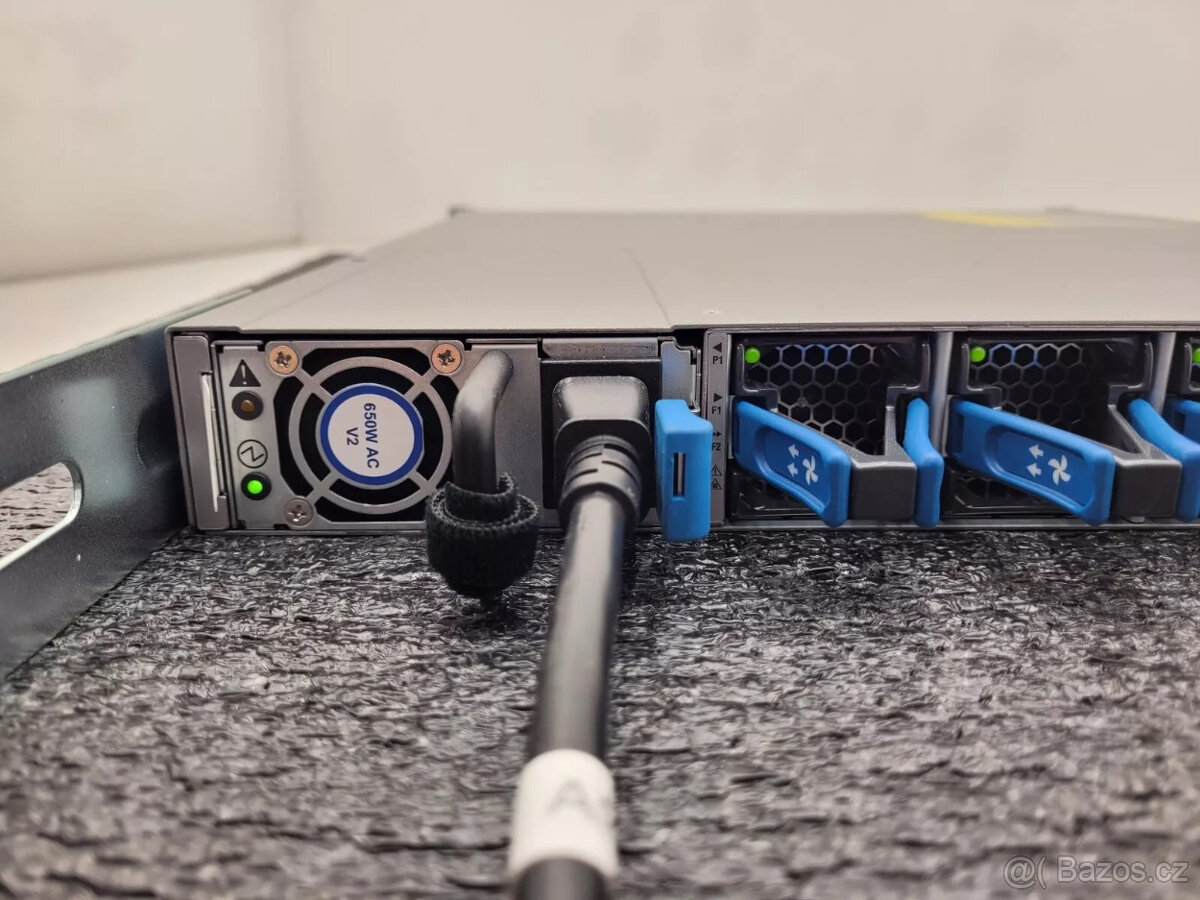 Cisco Nexus 3232C Switch 32 x QSFP28 100gbit (2r záruka) - 9