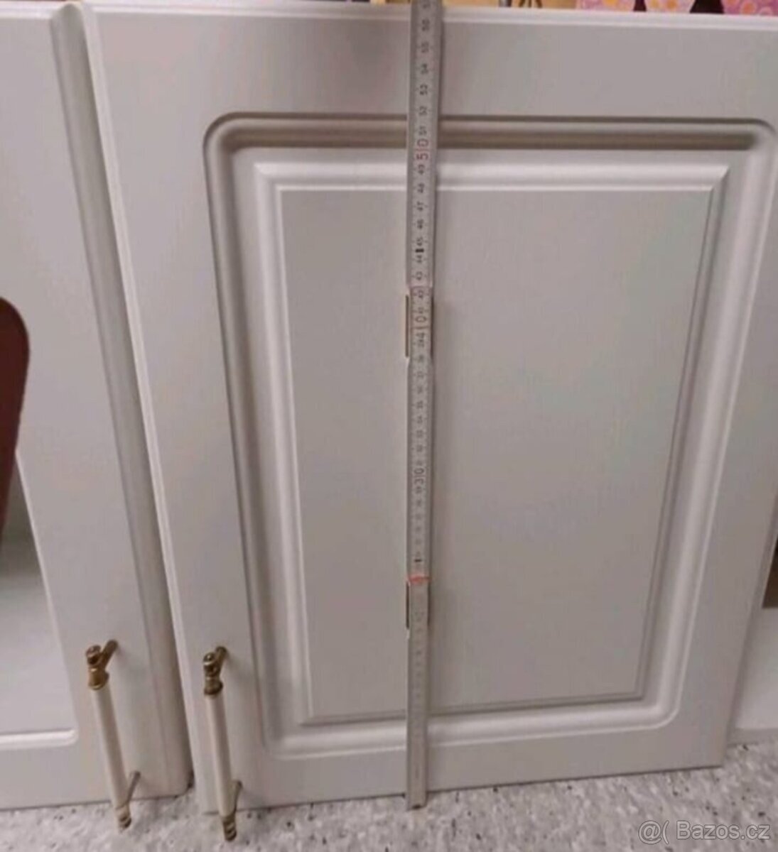 Krásná venkovská kuchyně se spotřebiči,5456 - 9