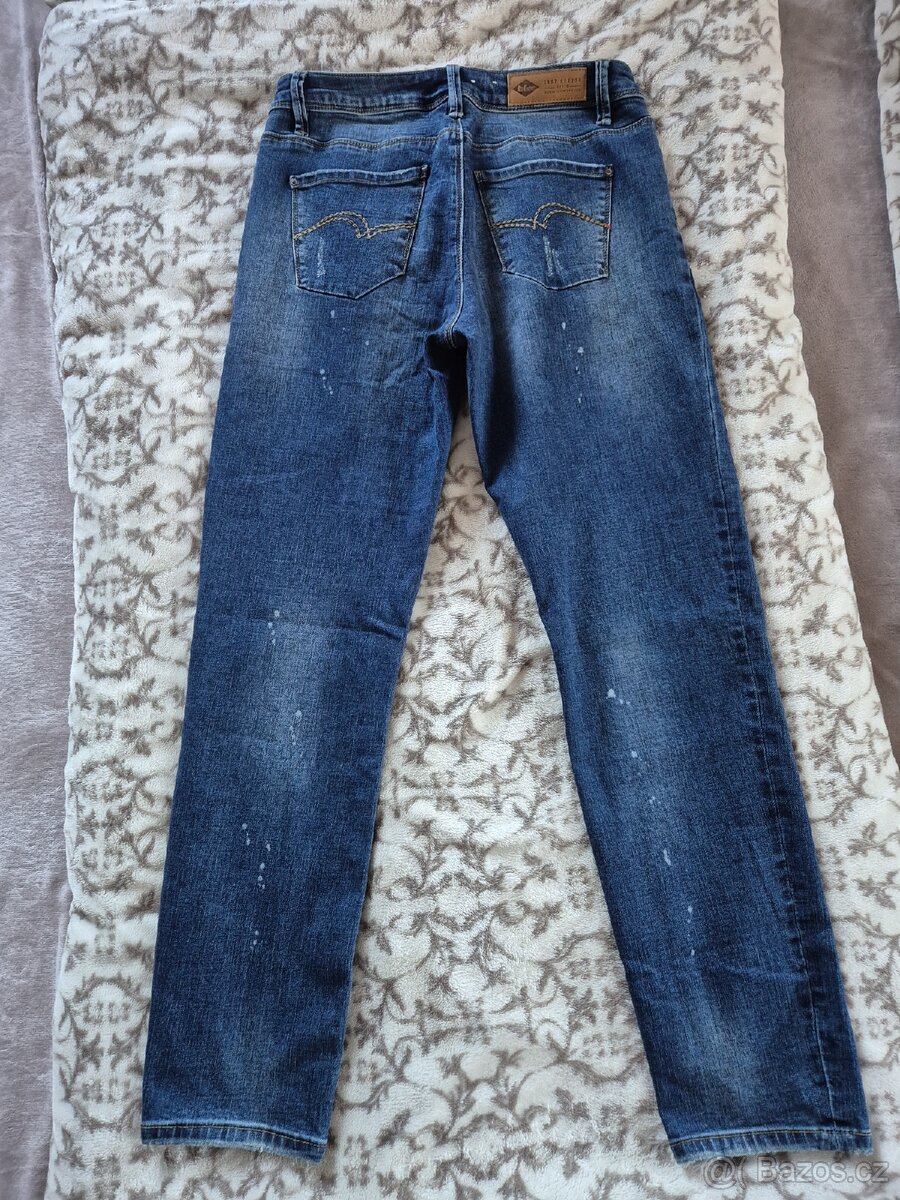 Dámské džíny Guess a LeeCooper vel. 38, M - 9