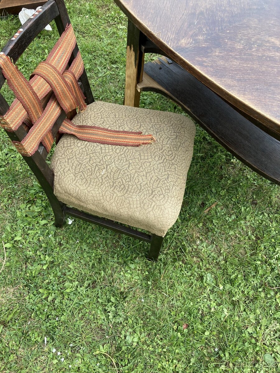 souprava stůl a křesílka - 9