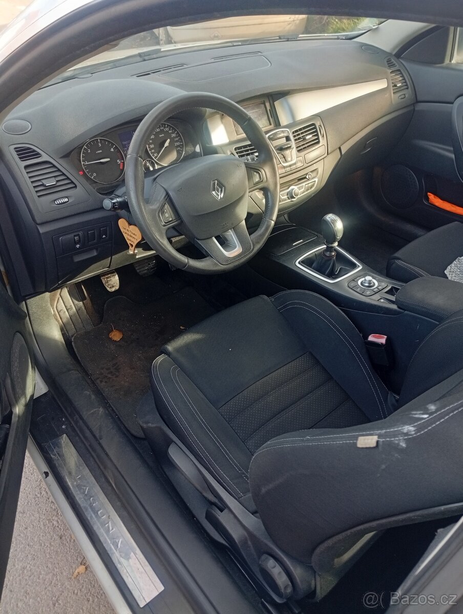 RENAULT LAGUNA CUPE 2,0DCI RV 2009 STK 10/2026 - 9