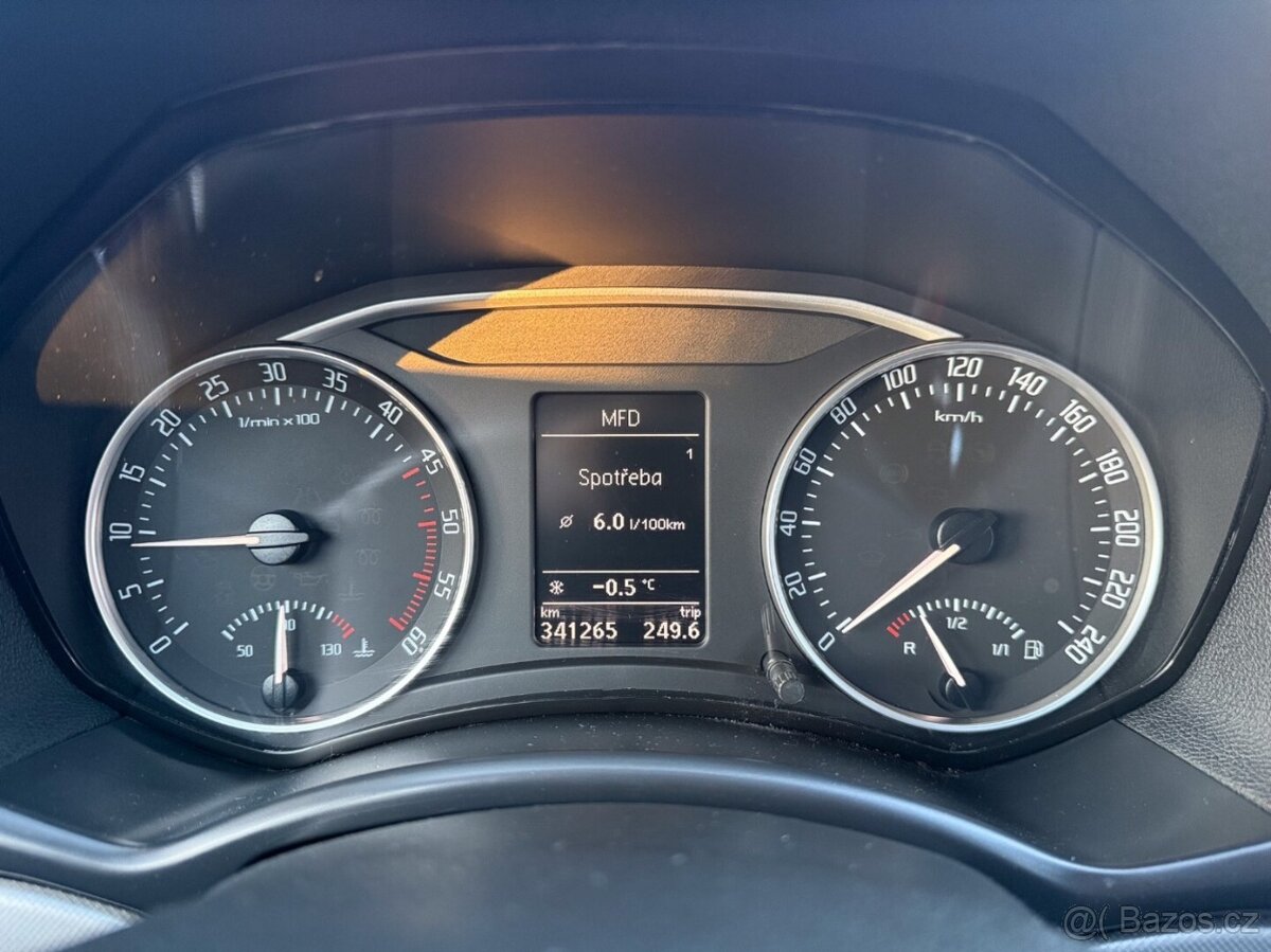 Škoda Octavia 1.9 TDI Elegance - 9