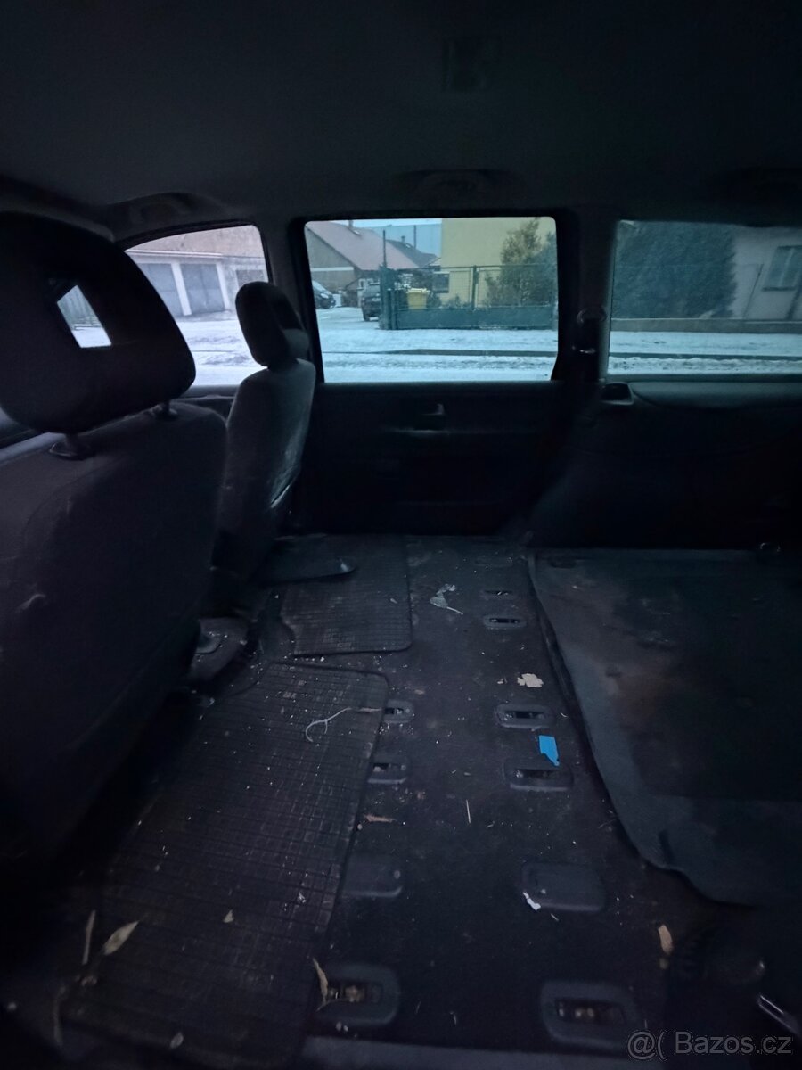 Volkswagen sharan 1.9 tdi 85kW - 9