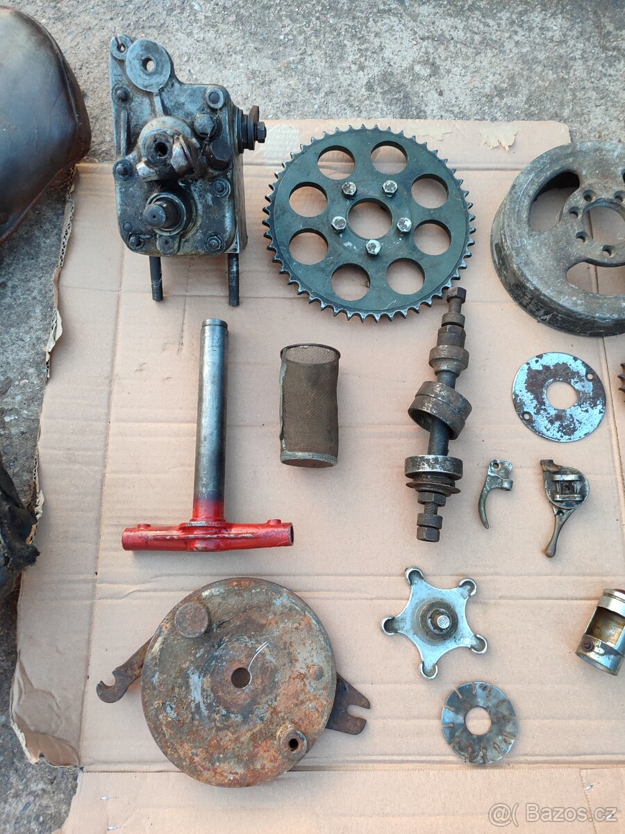 Díly Jawa speciál - 9