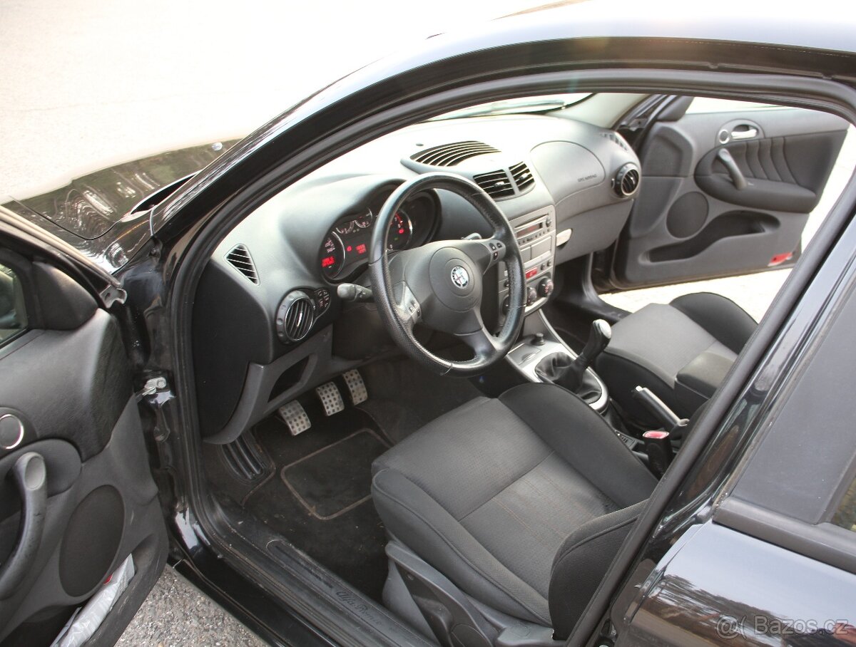 Alfa Romeo 147 1.6 Twin Spark - 9