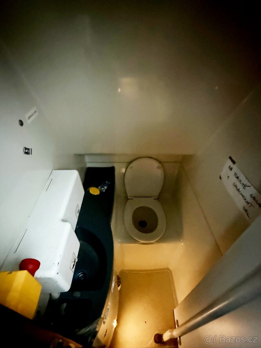 NEOPLAN TOURLINER SHD - 9